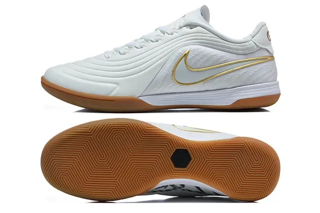 Nike White Gold Low-Top Gum Sole Indoor Soccer Shoes 9