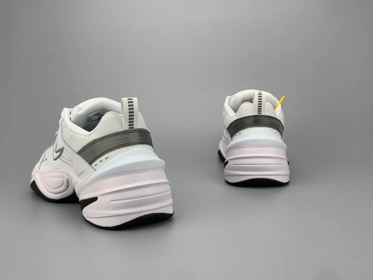 Nike White Gray Sculpted Midsole Layered Synthetic Overlays Chunky Sneakers 5