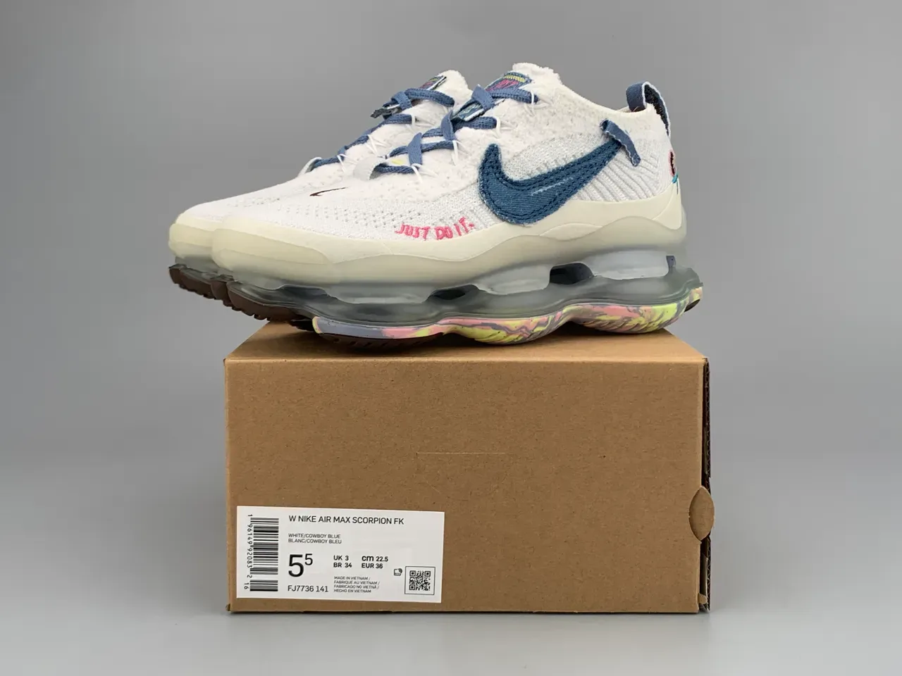 Nike White Multicolor Knit Upper Denim-Textured Swoosh Lifestyle Sneakers 9