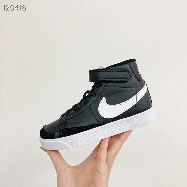Nike White Multicolor Low-Top Padded Collar Lifestyle Sneakers 16