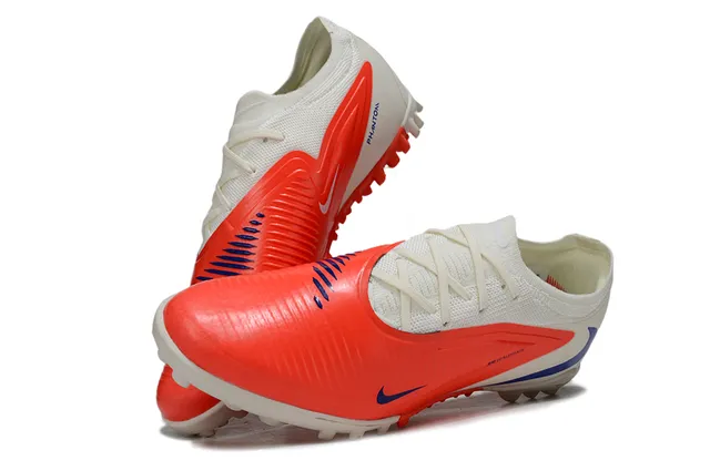 Nike Blanc Orange Bas Ajustement chaussette Tige Côtes Synthétique Cage de medi-pied Gazon artificiel Chaussures de football 7