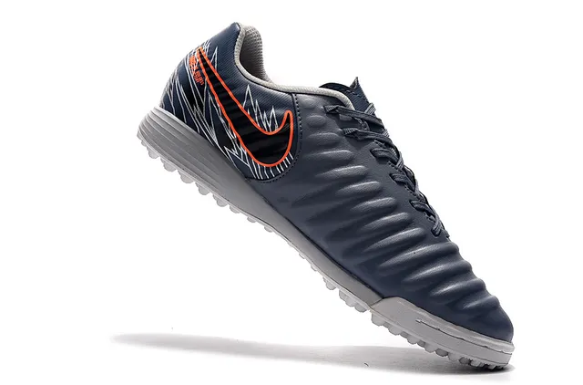 Nike أبيض برتقالي منخفض القطعة جلد صناعي طبقة مخططة نسيجة مقدمة القدم ملعب اصطناعي أحذية كرة القدم 3