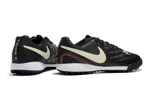 Nike أبيض برتقالي منخفض القطعة جلد صناعي طبقة مخططة نسيجة مقدمة القدم ملعب اصطناعي أحذية كرة القدم 17