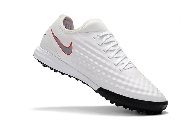Nike sapatos de futebol para gramado sintético branco e laranja com upper sintético acolchoado e gola baixa 21