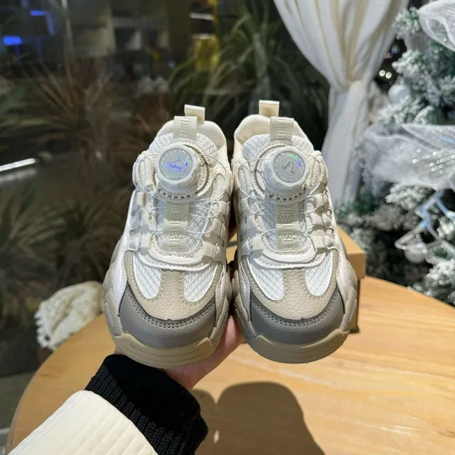 Nike White Pink Lock-Dial Closure Sculpted Chambered Midsole Chunky Sneakers 16