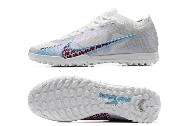 Nike White Pink Low-Cut Silhouette Engineered Mesh Upper Turf Soccer Shoes 9