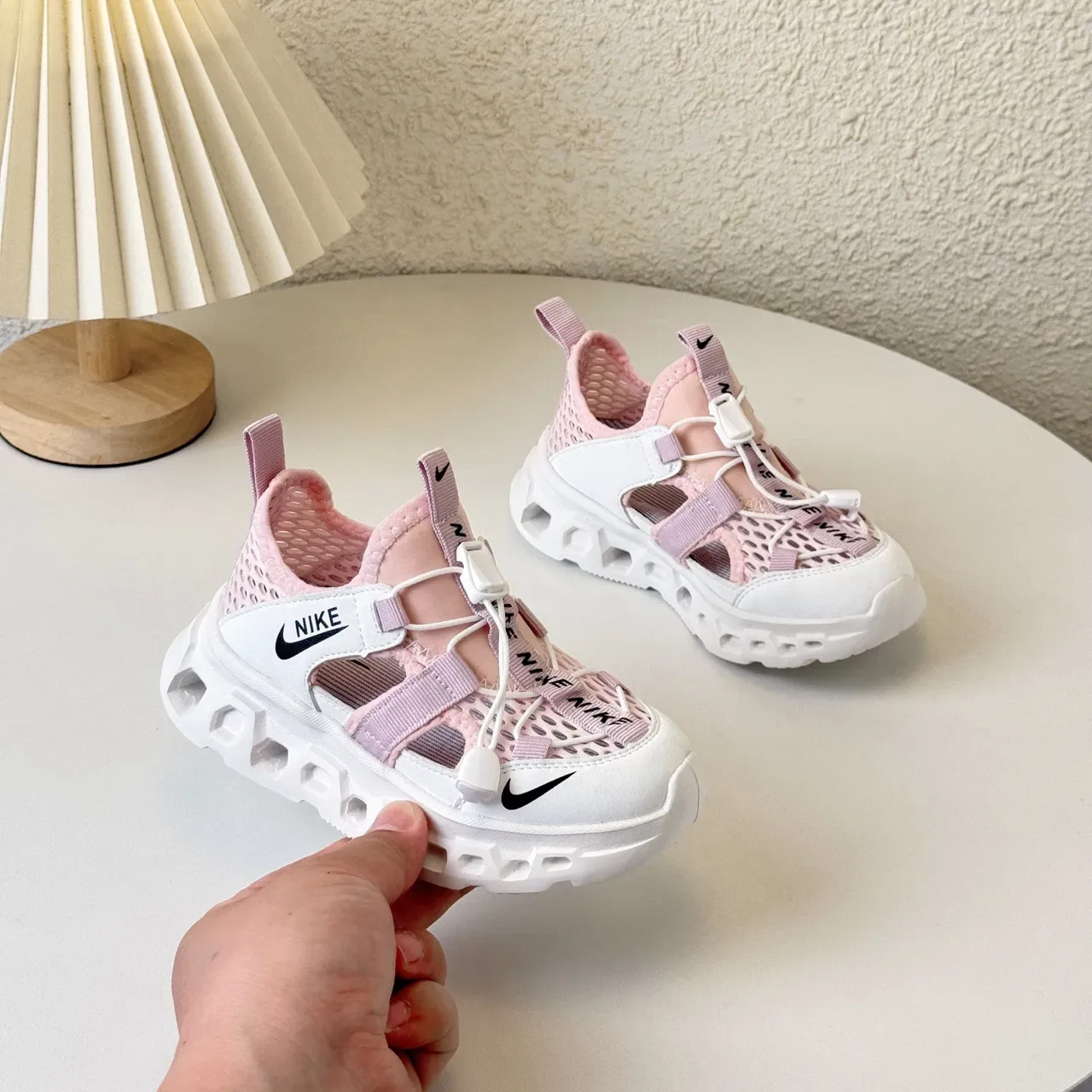 Nike White Purple Mesh Upper Dual Strap Closure Lifestyle Sneakers 9