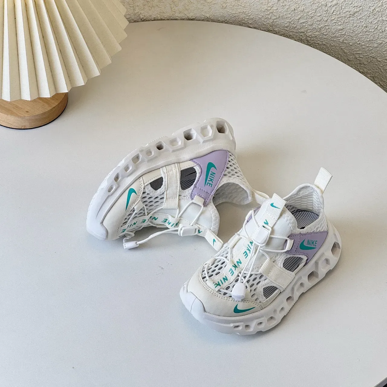 Nike White Purple Mesh Upper Dual Strap Closure Lifestyle Sneakers 18
