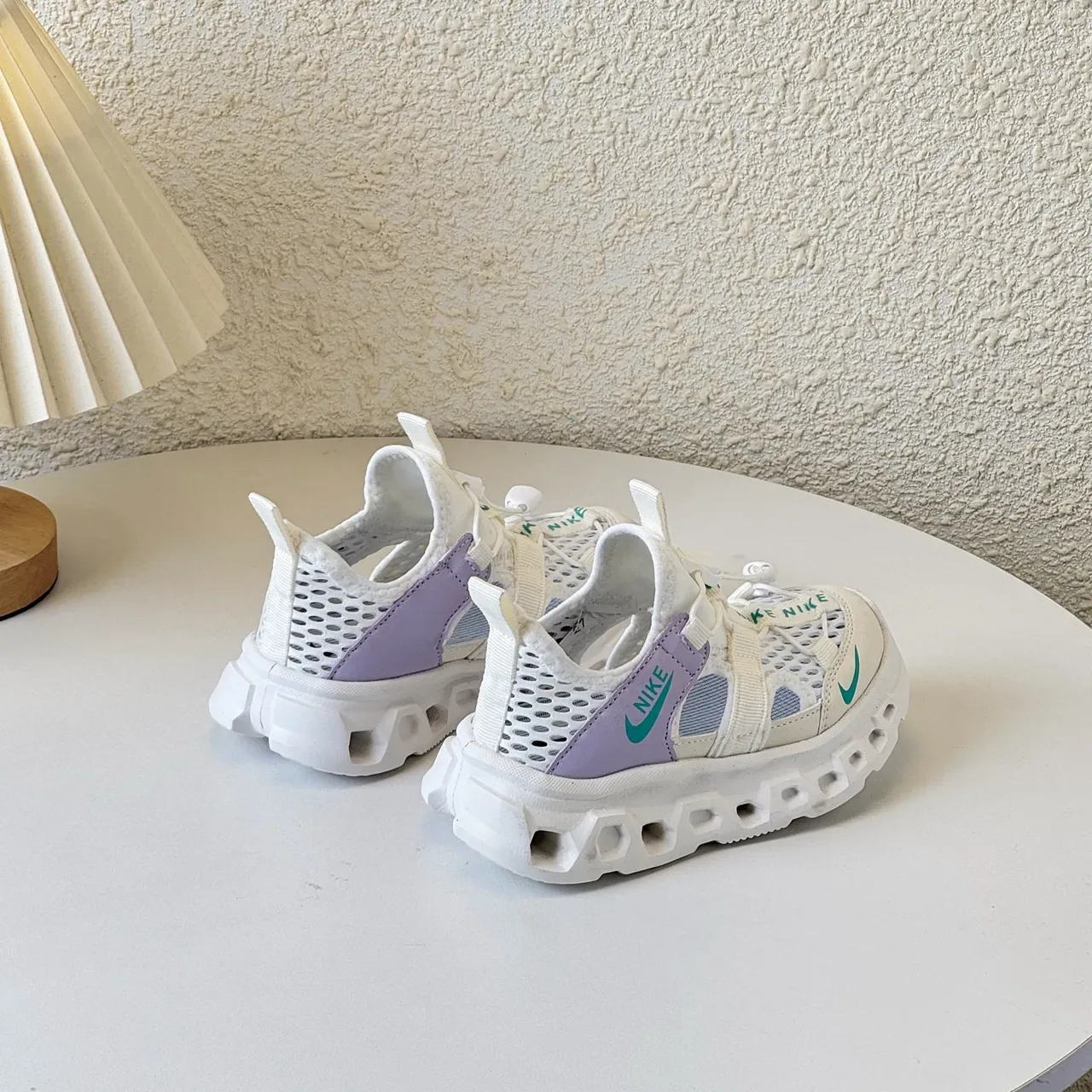 Nike White Purple Mesh Upper Dual Strap Closure Lifestyle Sneakers 19