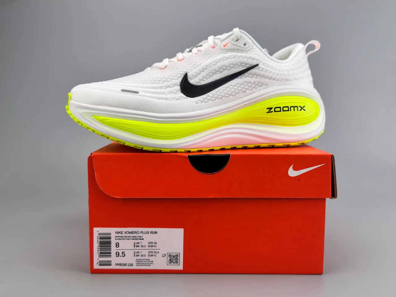 Nike White Yellow Engineered Mesh Upper Wave-Shaped ZoomX Midsole Running Shoes 4