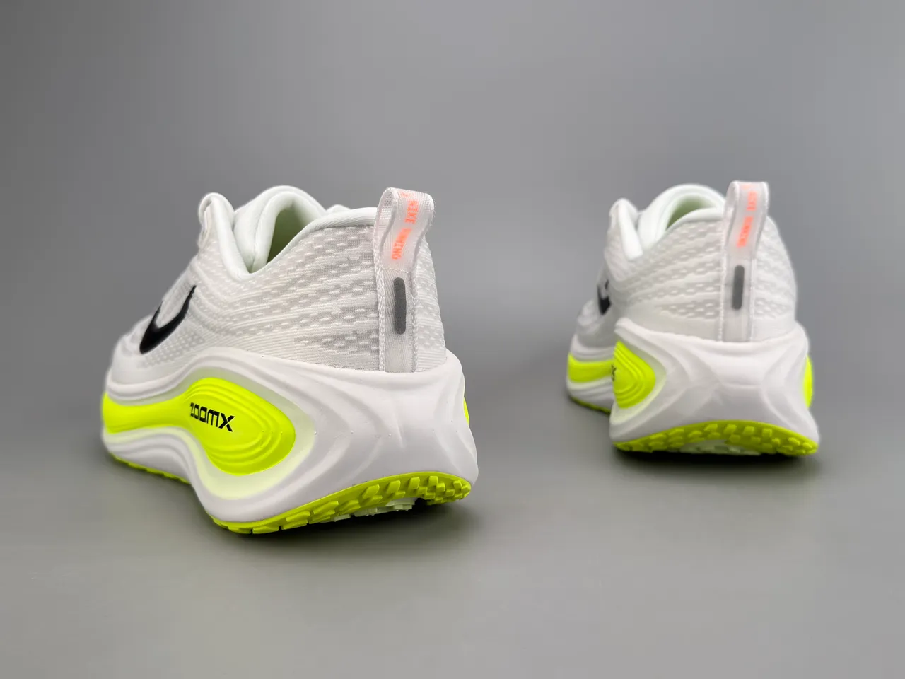 Nike White Yellow Engineered Mesh Upper Wave-Shaped ZoomX Midsole Running Shoes 6