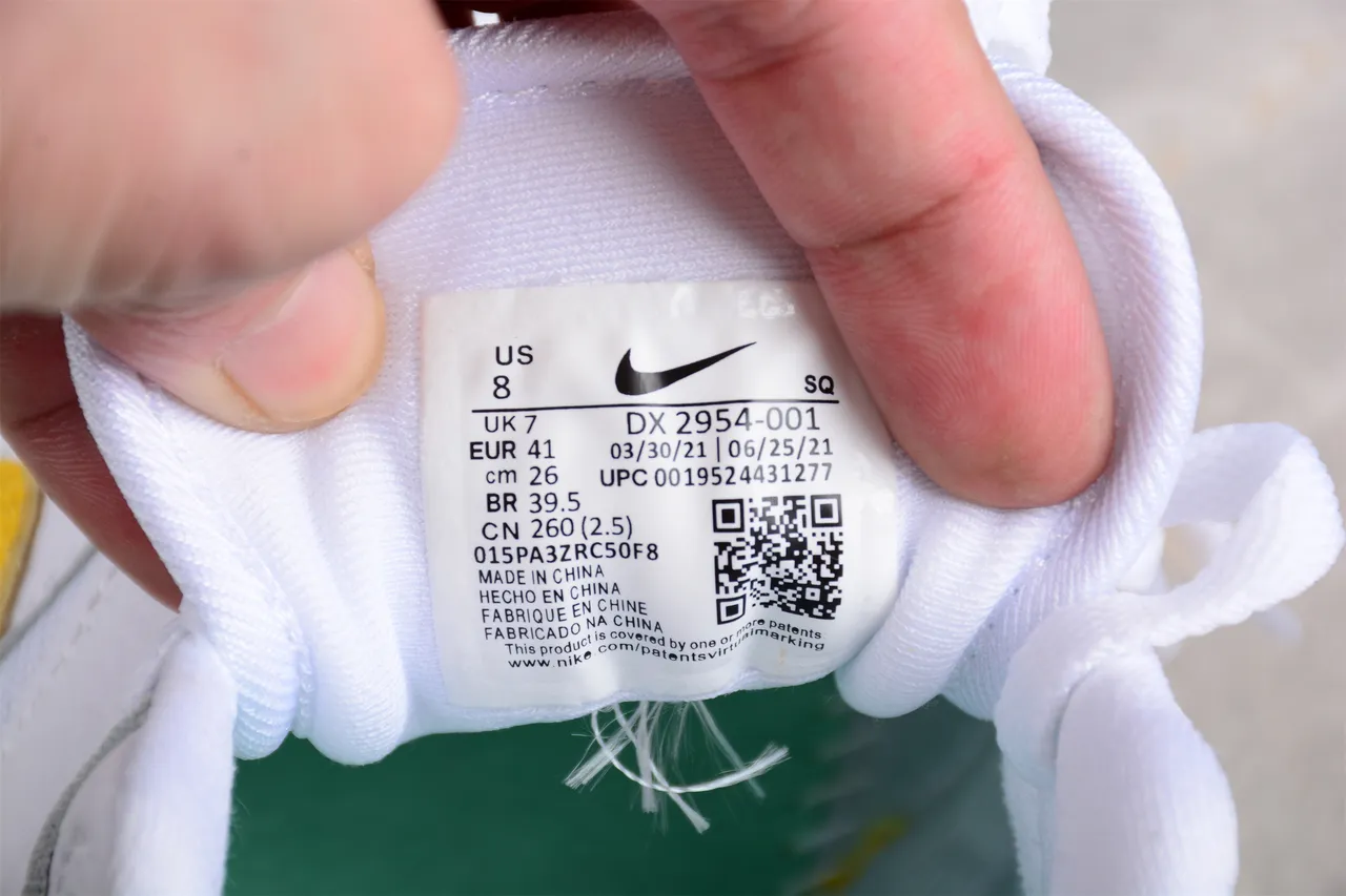 Nike White Yellow Low-Top Leather And Mesh Upper Lifestyle Sneakers 14