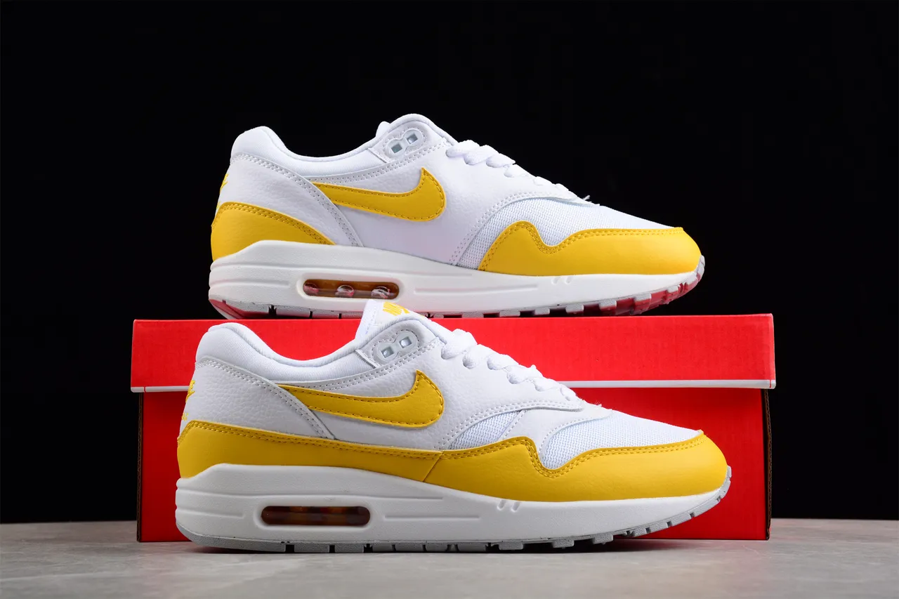 Nike White Yellow Low-Top Leather And Mesh Upper Lifestyle Sneakers 16