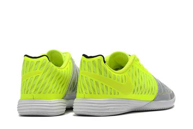 Nike Chaussures de soccer indoor jaune gris low-top matelassées à l'orteil 2
