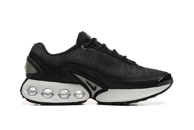 Nike Zoom 2K Black White Lifestyle Sneakers 5