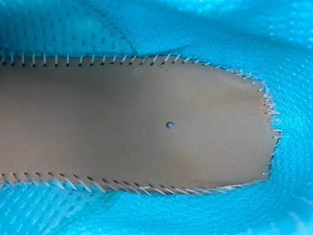 Nike Zoom 2K Argent Rouge Matériaux Synthétiques Stratifiés Cage Sculptée Ondulante Sémelle Intermédiaire Sneakers Épaisses 8