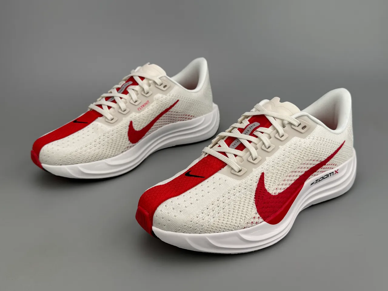 Nike ZoomX White Red Engineered Knit Upper Bold Swoosh Overlay Running Shoes 5