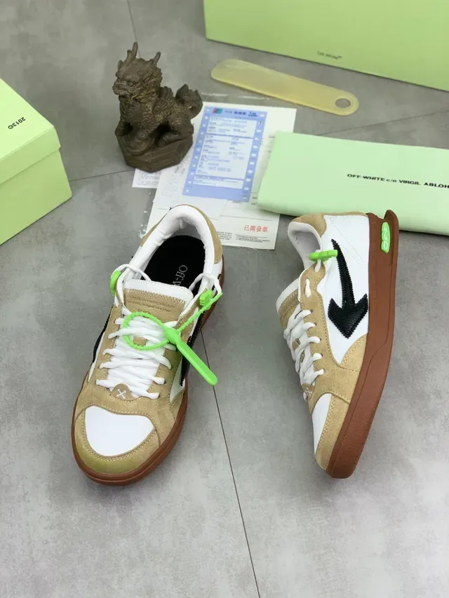 Off-White Bege Verde Tênis Lifestyle de Camurça e Couro Panelados de Bico Baixo 5