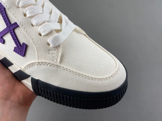 Off-White Black Canvas Upper Diagonal Striped Midsole Lifestyle Sneakers 2
