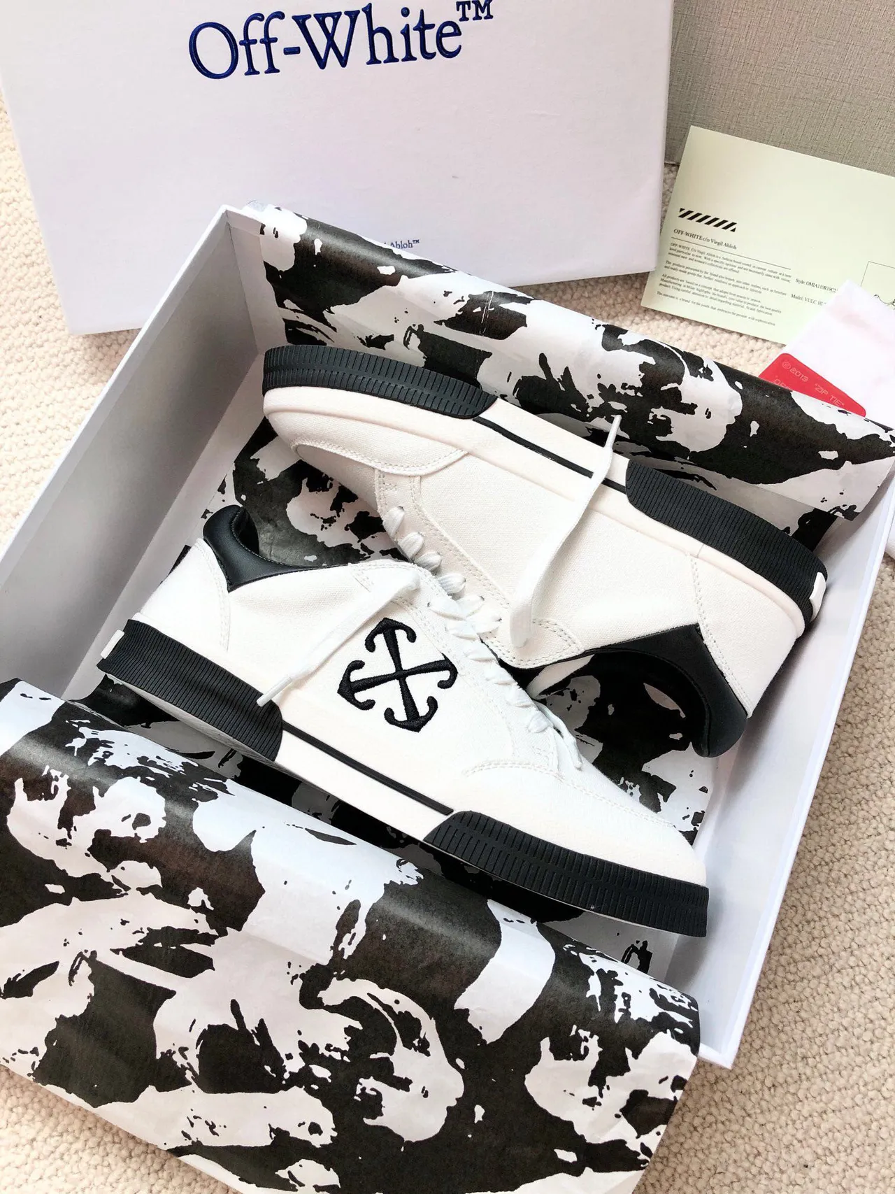 Off-White Preto Superior de Lona Branding Industrial Lifestyle Sneakers 2