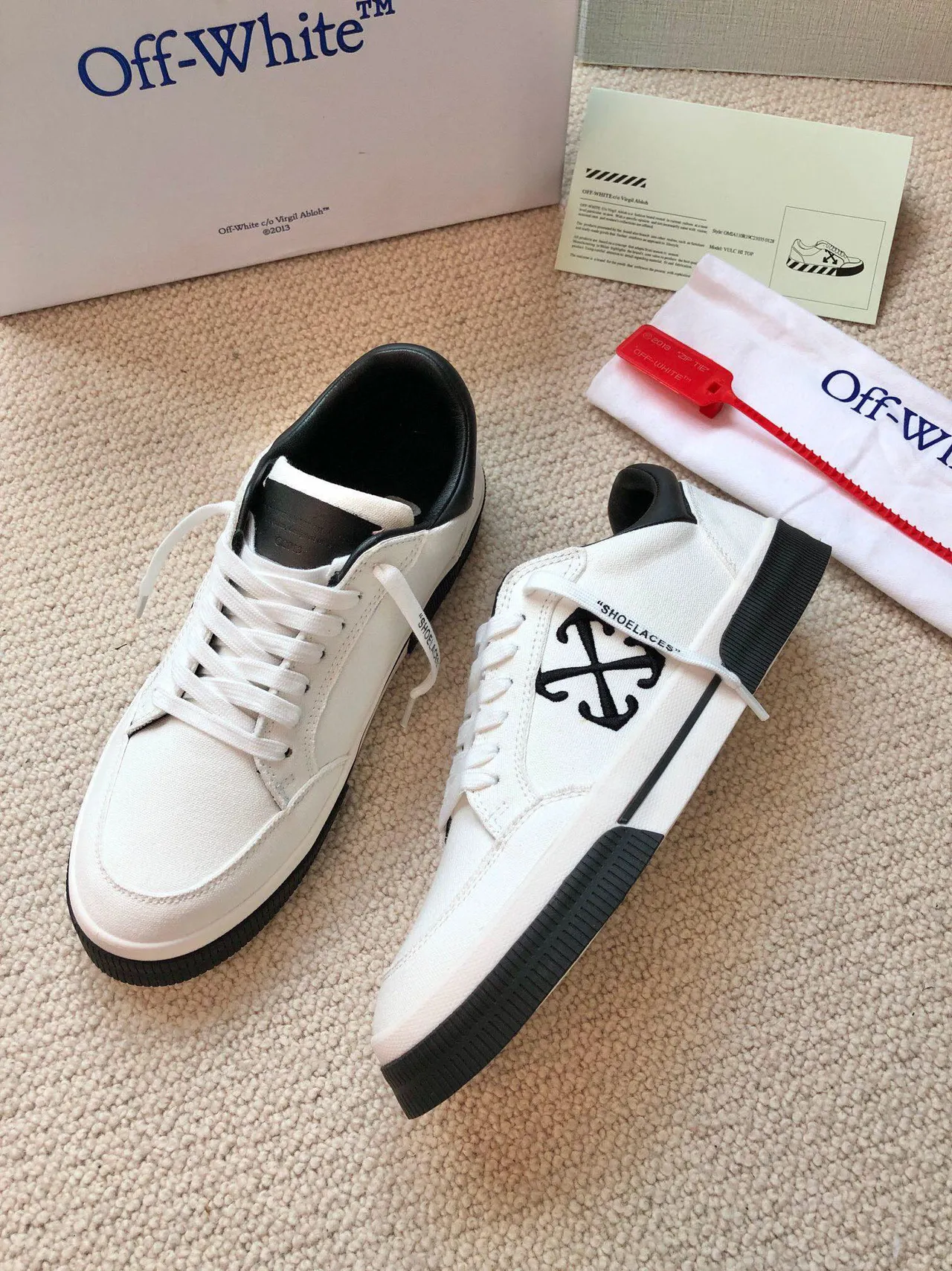 Off-White Preto Superior de Lona Branding Industrial Lifestyle Sneakers 7