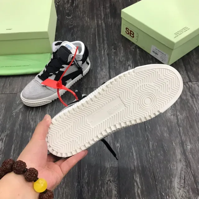 Off-White ধূসর কালো উচ্চ টপ ইন্ডাস্ট্রিয়াল ডিজাইন লাইফস্টাইল স্নিকার্স 2