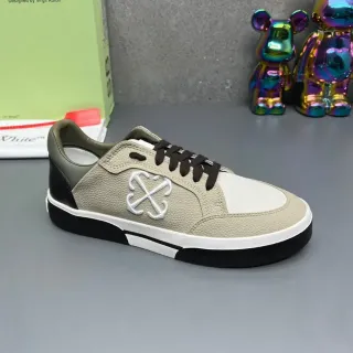 Off-White Sneaker Lifestyle Beige Noir Low-Top Matériau mixte Supérieur Sneakers Lifestyle
