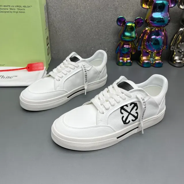 Off-White The Ten Chaussures de style de vie Blanches et Noires avec Logo 2