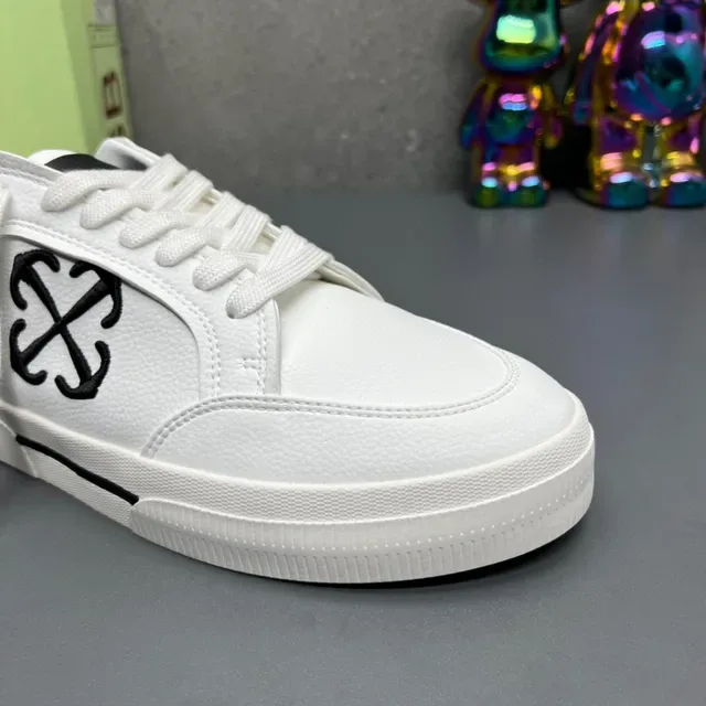 Off-White The Ten Chaussures de style de vie Blanches et Noires avec Logo 4