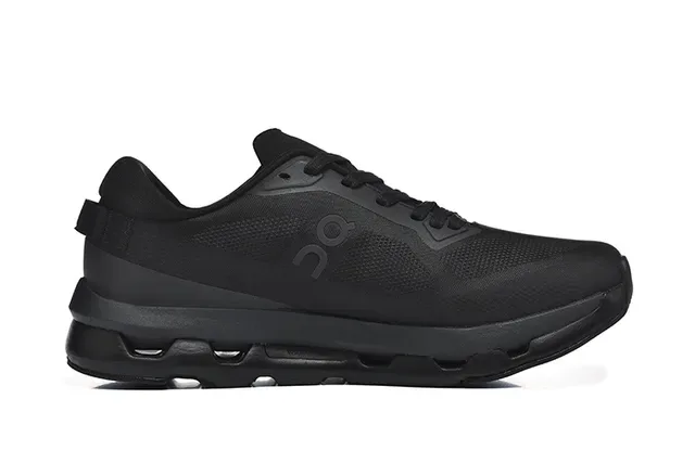 On Cloud Black Monochrome Engineered Mesh Upper Running Shoes 4