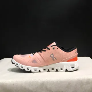 On Cloud Zapatillas de correr con upper rosa y naranja de tejido, midsole segmented CloudTec