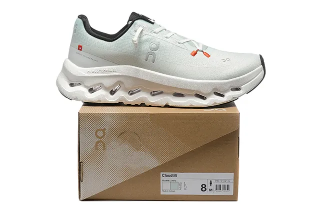 On Cloudmonster Ice Gray أحذية رياضية 2