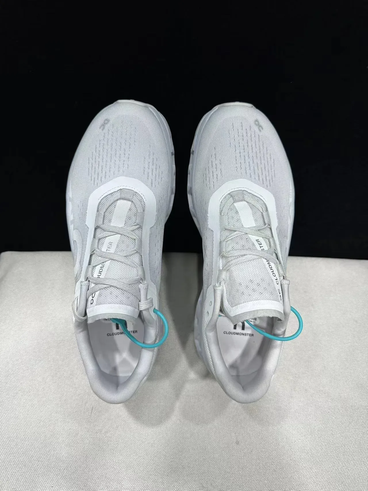 On Cloudmonster White Gray Running Shoes 9