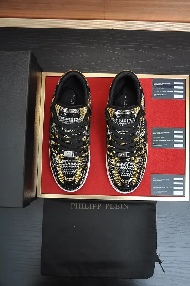 Philipp Plein حذاء رياضي أسلوب حياة أسود ذهبي مزين بكريستالات نقشة الثعبان 5