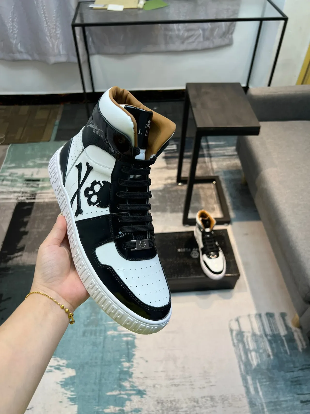 Philipp Plein Negro y Blanco High-Top Cuero Patentado Contrast Lifestyle Sneakers 6