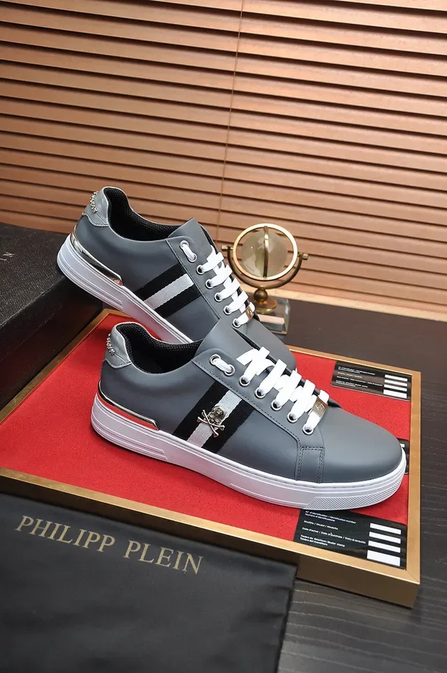 Philipp Plein Sneakers Lifestyle Gris Blanc Cuir Supérieur Étiquette de Talon Métallique 5