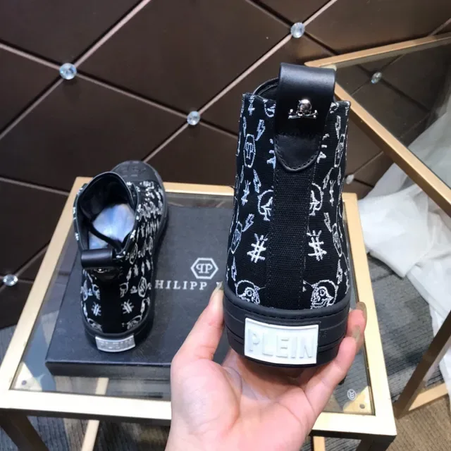 Philipp Plein Sneakers lifestyle preto com impressão de monograma de cano alto 6