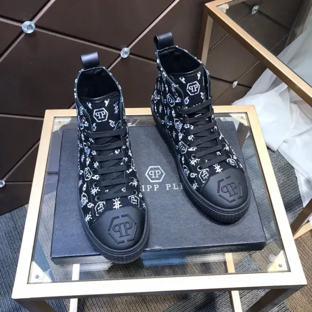 Philipp Plein Sneakers lifestyle preto com impressão de monograma de cano alto 7