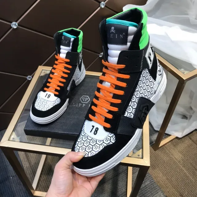 Philipp Plein Sneakers Hautes Noir Orange Vert Motif Hexagonal Lifestyle 4