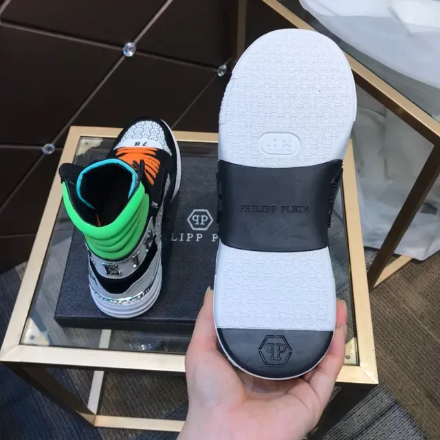 Philipp Plein Sneakers Hautes Noir Orange Vert Motif Hexagonal Lifestyle 5