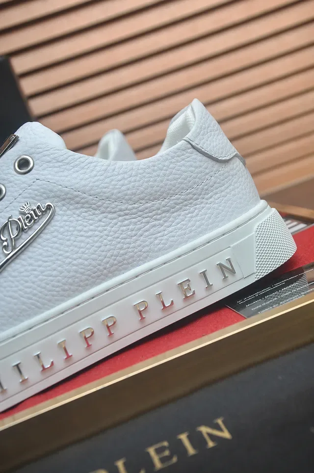 Philipp Plein Lifestyle Sneaker Blanc Argent Low-Top Cuir Granulé Supérieur Lifestyle Sneakers 2
