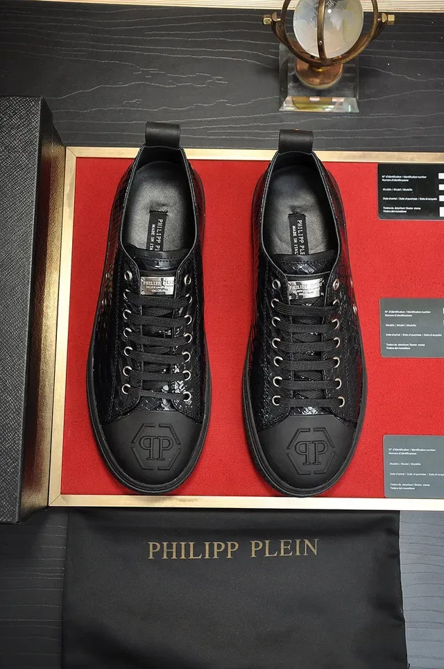 Philipp Plein Megastar Black Crocodile-Embossed Patent Leather Lifestyle Sneakers 9
