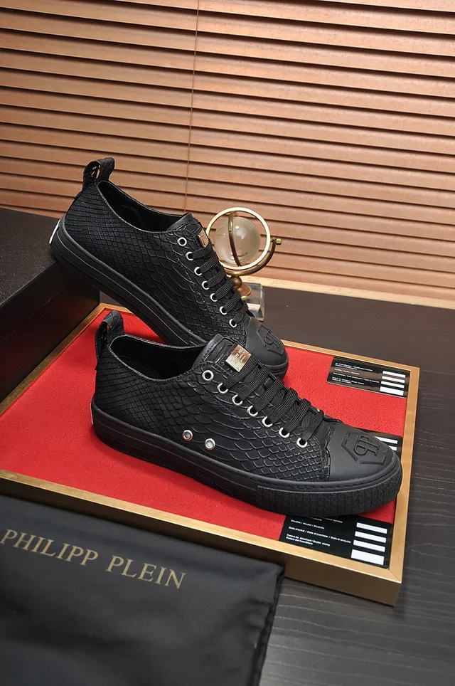 Philipp Plein Megastar sneakers lifestyle noir cuir embossé motif de serpent 4