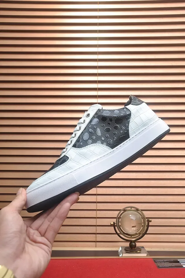Philipp Plein White and Black Leather Lifestyle Sneakers 5
