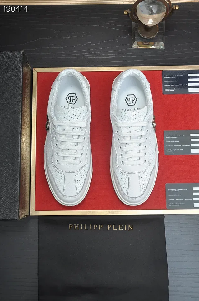 Philipp Plein Branco Prata Couro Perfurado Superior Emblema de Crânio e Ossos Cruzados Tênis Lifestyle 7