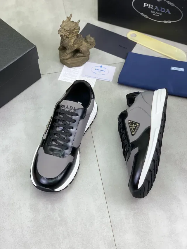 Prada Noir Gris Haut en Matériau Mixte Panneaux en Cuir Brillant Chaussures Lifestyle 5