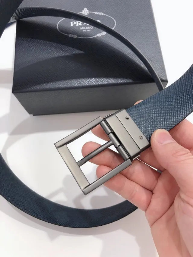 Prada Black Gray Textured Matte Gunmetal Buckle Leather Belt 3