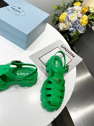Prada Cloudbust সবুজ রূপালী মোটা প্ল্যাটফর্ম T-strap গ্ল্যাডিয়েটর স্যান্ডেল 3