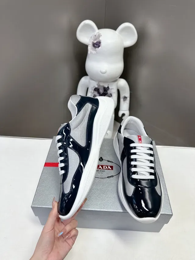 Prada Tênis Lifestyle Marinho Prateado Couro Patent Brilhante Bico Painéis Malha Laterais 5