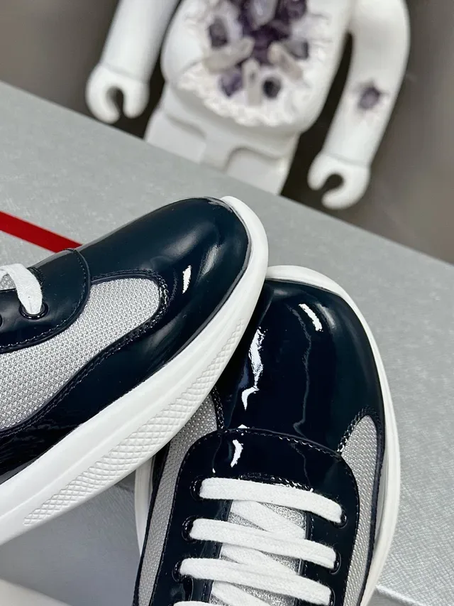 Prada Tênis Lifestyle Marinho Prateado Couro Patent Brilhante Bico Painéis Malha Laterais 7